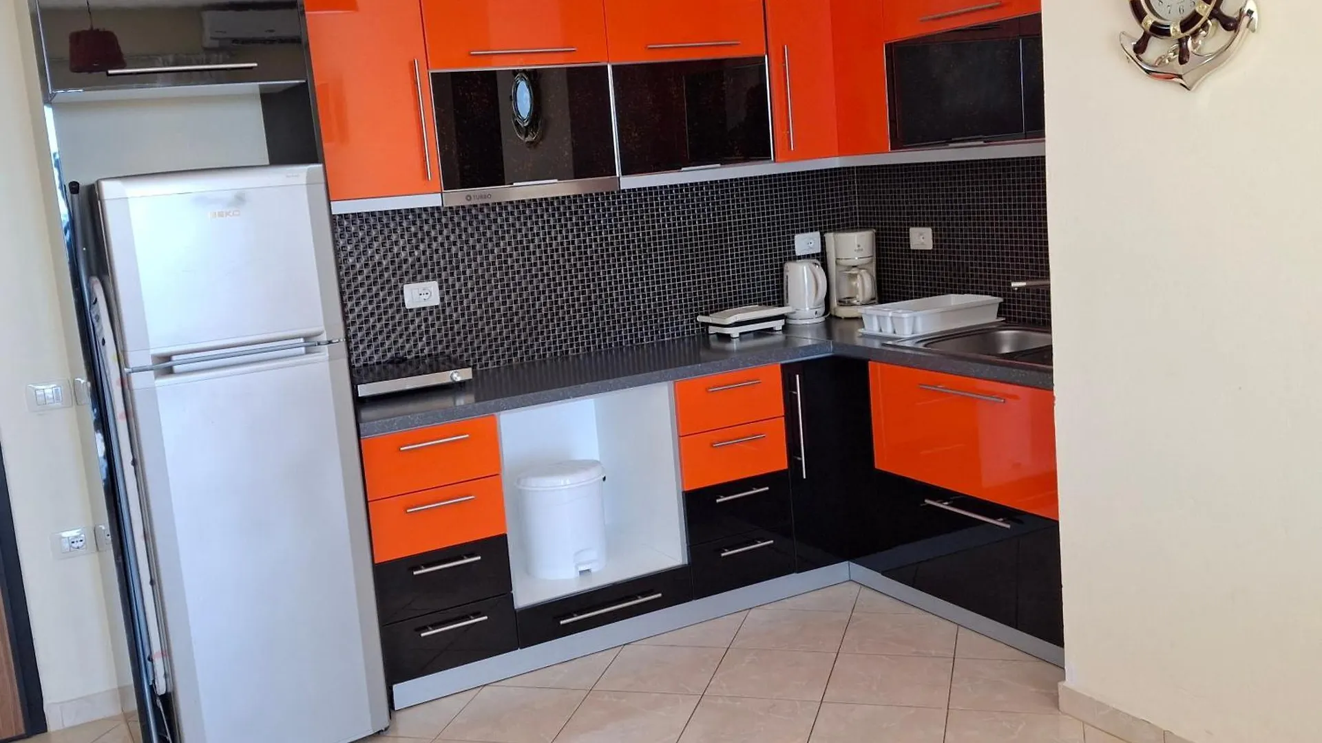 Apartment Beach Front Sarande