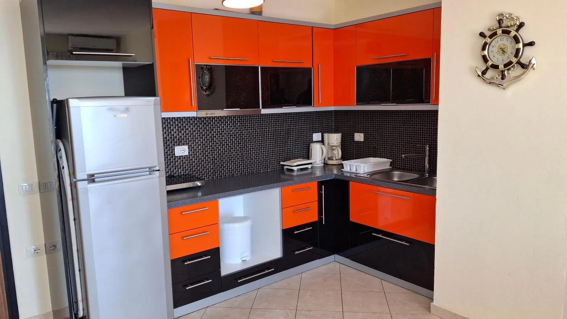 Apartment Beach Front Sarande